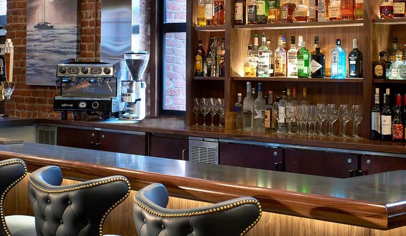 Argonaut Hotel - Bar area